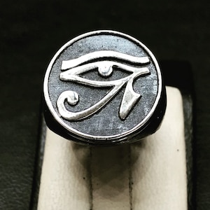 Eye of horus ring, horus symbol ring, Egyptian eye ring, Third eye ring, Ancient egypt ring, Spiritual protection ring, Eye of horus jewelry
