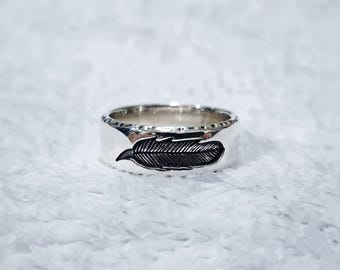 925 Sterling Silver Feather Ring, Minimalist Unisex Band, Dainty Feather Jewelry
