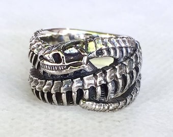 【激レア】蛇 silver925 リング designring ポーカーズ ナーガの悪魔の蛇頭の蛇の頭蓋骨リング | 925スターリングシルバー