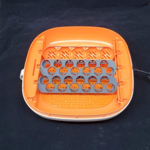 Chickcozy Quail Egg Turner Tray