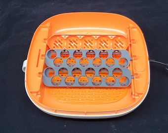 Bandeja para virar ovos de codorna Chickcozy