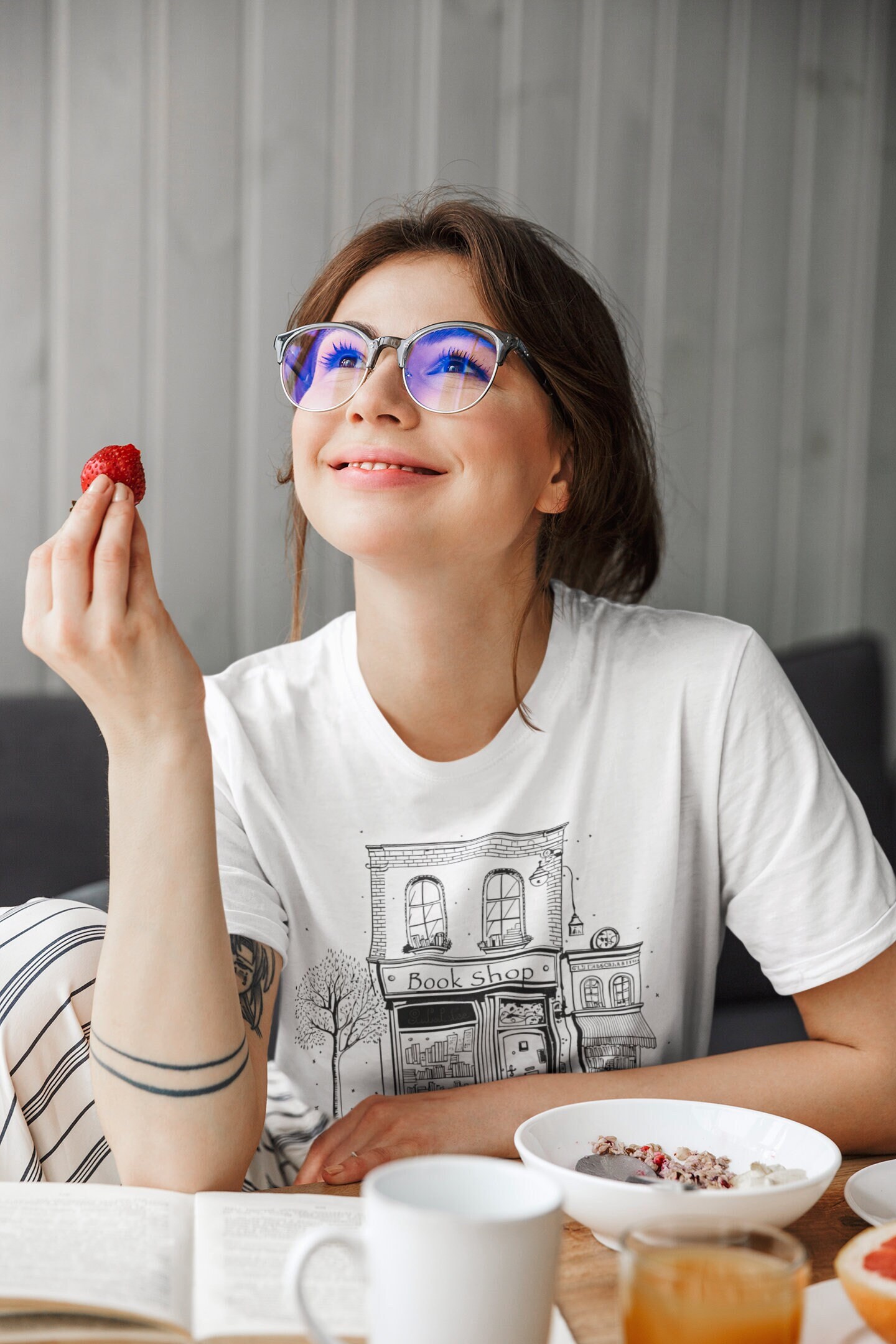 Discover Cute Book Shop Unisex T-Shirt, White, Orange or Black, With Autumn Tree and Dog, Magical