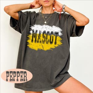 Custom Mascot Shirt, Vintage Style Mascot Tshirt, Personalized Team Mascot Tee, Matching Team Shirt, Custom Sports Shirt, School Spirit Tee