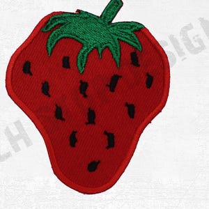 Peut inclure: Écusson de fraise rouge avec une tige et des feuilles vertes. La fraise a des graines noires et un bord rouge. Idéal pour décorer des vêtements, des sacs ou d'autres articles en tissu.