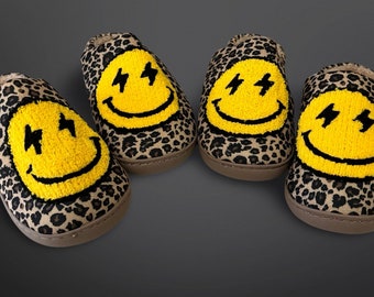 Cute Slippers, Happy face slippers for Women, Fun Slippers, Cute Slippers, warm winter slippers,