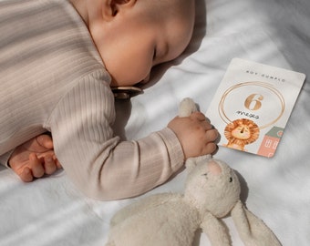 Mockup Printed Cards Baby Months / mockup baby monthly milestone cards / baby milestones / Baby milestone cards / baby gifts / baby gift