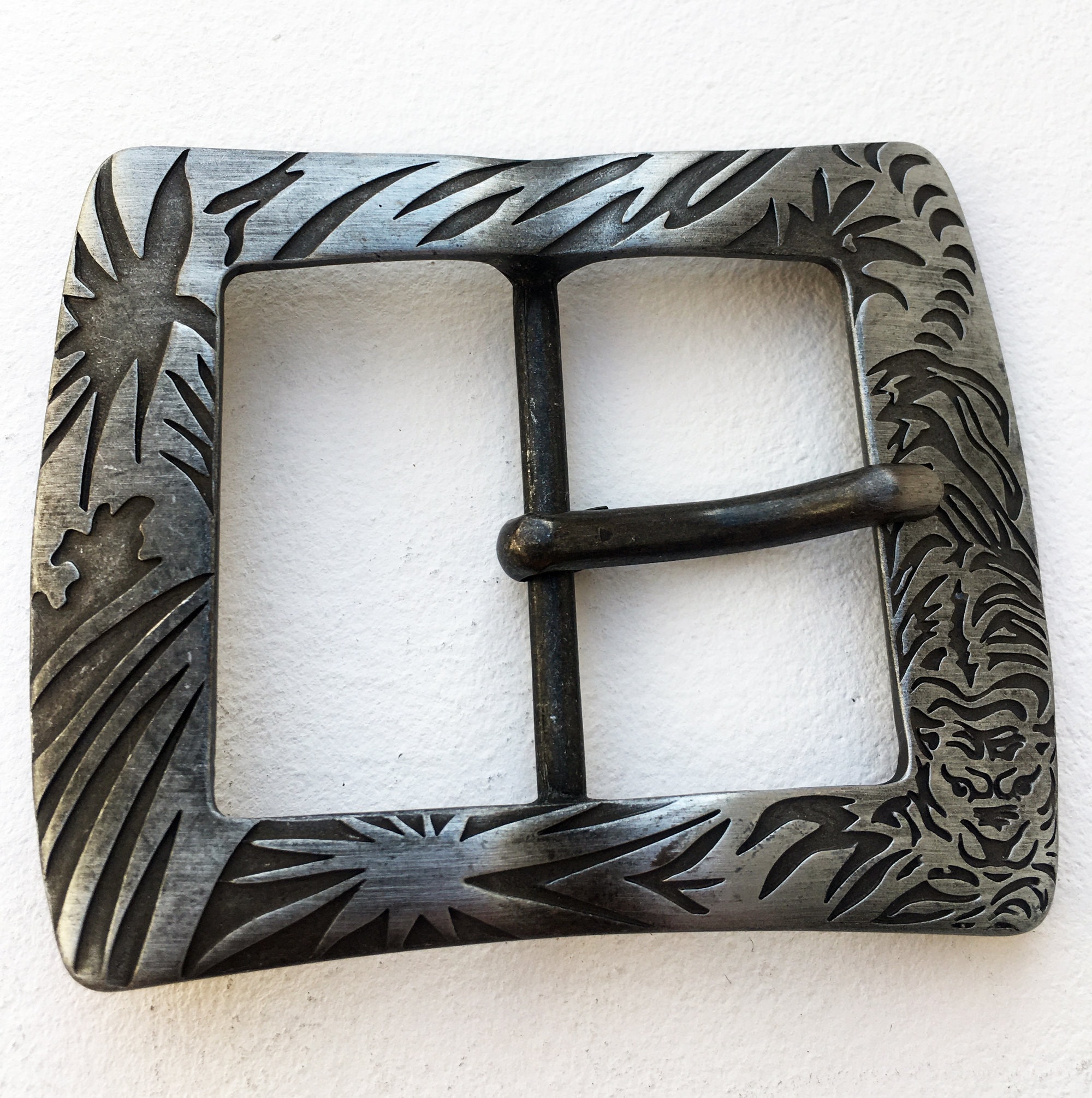 Boucle En Métal Ronde Argent En 6,5 Cm A Coudre. "Boucle En Métal