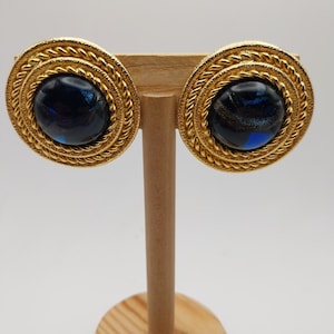 Vintage gold-plated and glass pressure earrings, signed David Grau.