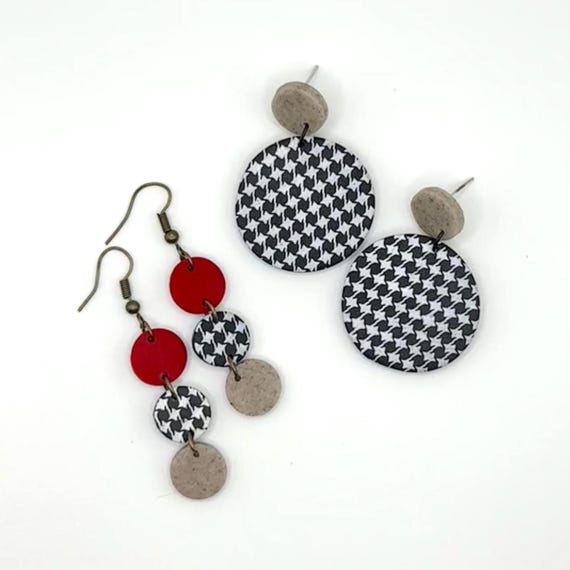 HOUNDSTOOTH EARRINGS