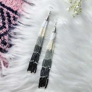 Handmade Perlen Fransen Ohrringe | Boho Silber Indigenen Native Schmuck | Einzigartige Perlenarbeit