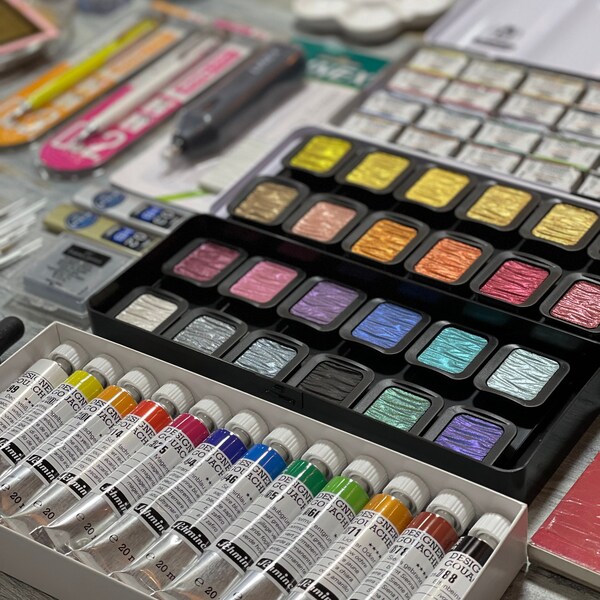 Professional Watercolor Set