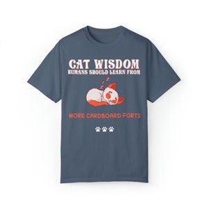 Camiseta Feline Philosophy: 'Mais Fortes de Papelão' - Camiseta Unissex Cat Wisdom