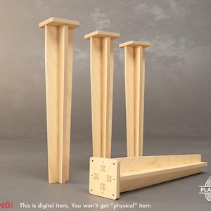 Könnte beinhalten: Vier unfertige Holzmöbelfüße und ein Regal mit natürlicher Holzmaserung. Die Beine sind rechteckig mit quadratischer Oberseite. Das Regal ist rechteckig mit einer erhöhten Kante. Der Text "WARNING! This is digital item. You won't get "physical" item" ist sichtbar.