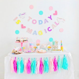 Magische eenhoorn-themafeestdoos, milieuvriendelijke feestset en decor, pastelkleurige eenhoorn- en regenboogfeestdecoraties