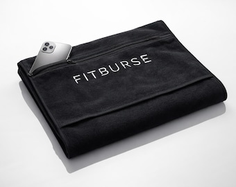 Microfiber Gym Towel with Zipper Pocket for Phone and Keys | Quick-Dry | Yoga and Fitness