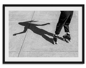 Fotografía callejera moderna - Obra de arte deportiva vintage en blanco y negro, arte mural de patinaje enmarcado o sin enmarcar para la decoración del hogar.