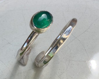 Green Onyx Dual-Ring Silver Stack