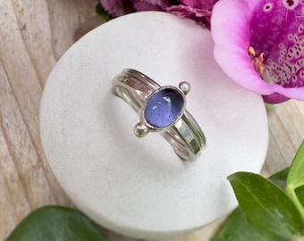 Elegant Iolite Stacking Rings with Polished and Hammered Bands