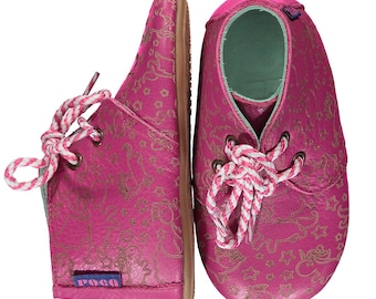Zapatos descalzos Poco Nido para niños pequeños / Botas rosas con cordones y grabado láser / Mighty Shoes / Zapatos de cuero / Forro de cuero / 23 EUR