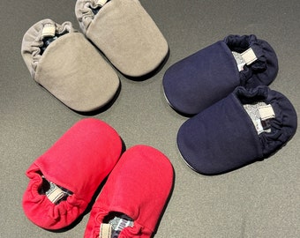 Poco Nido Mini Shoes | Eur 18, UK 2, 6-12m | Soft soled baby shoes | Baby slippers | First Shoes | Chrome Free Suede Sole
