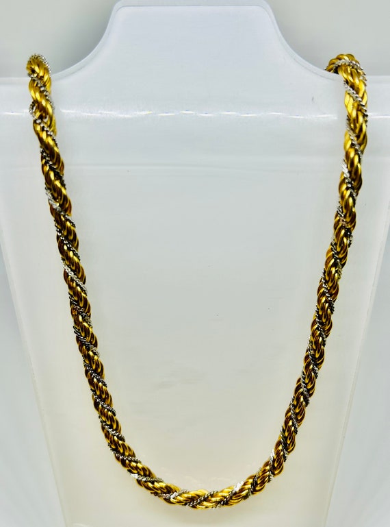 Trifari Necklace: Twisted Chain