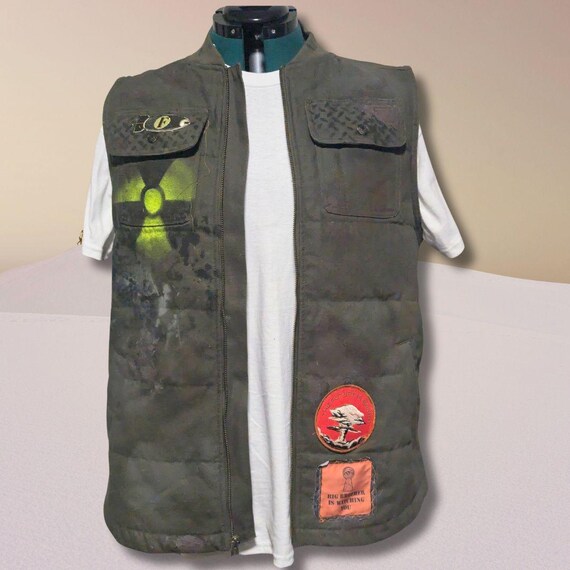 Hand-Painted Upcycled Quilted Vest Wasteland Radioactive Skull with Post Apocalyptic and Orwellian Patches mens size large
