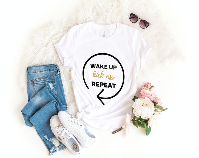 Repeat the Hustle: A Motivational T-Shirt for the Go-Getters