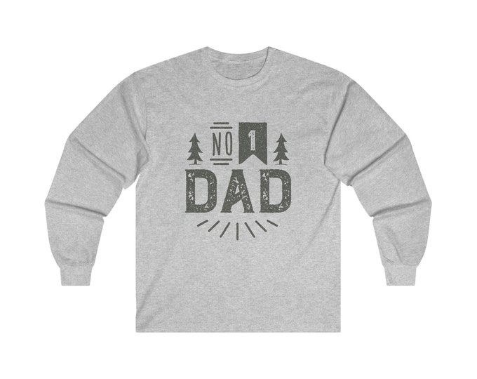 DADDY SWEATSHIRT, DADDY Sweatshirt, First Time Dad Gift, Father Day Crewneck, Papa Sweatshirt, cheer dad, Father's day crewneck sweatshirt