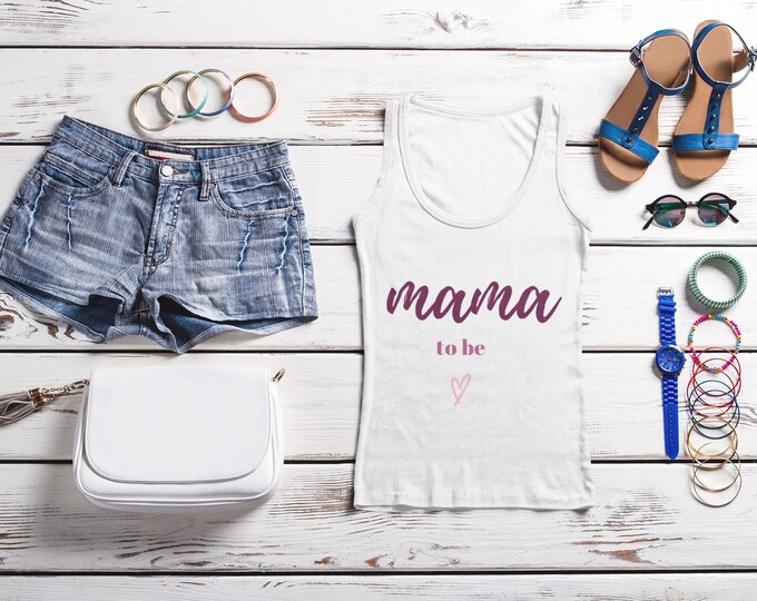 Mama to be: A Fun & Stylish Pregnancy Announcement Tee for the Expecting Mom