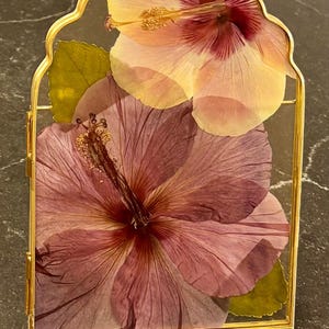 Gold Dainty Tabletop Frame
