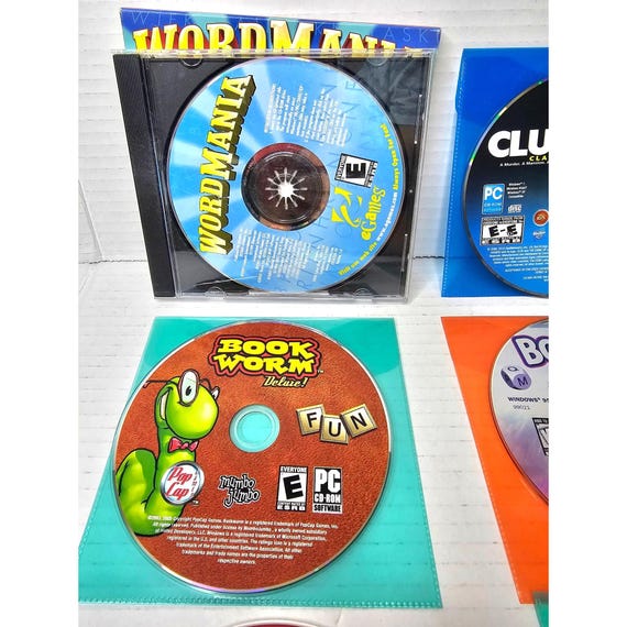 Lot of 8 PC CD-ROM Games: Wordmania Clue Life Bookworm