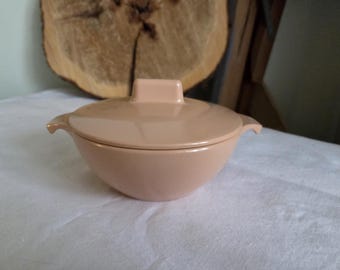 Vintage G.P.L. Melmac peach-colored melamine sugar bowl with its original lid
