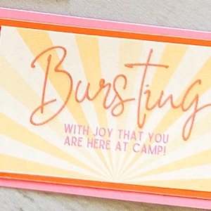 Jeunes femmes, cadeau de camp de filles, étiquette de cadeau d'oreiller, camp LDS, étiquettes cadeaux mignonnes, message inspirant, IMPRIMABLE, débordant de joie, pdf instantané
