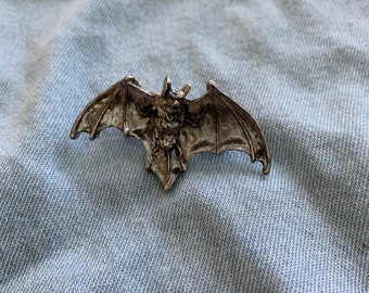 Pin Brooch Bat