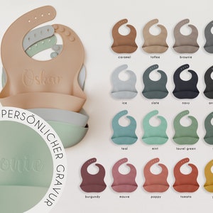 Silikon Lätzchen mit Gravur Personalisation mit Auffangtasche Baby und Kleinkind ideal als Geschenk zur Geburt Beikoststart Geburtstag Bild 1