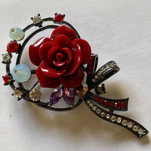 Red Rose Black Hijab Brooch Pin, Multicolor Abaya Pin Accessories with Leaf and Ribbon Design, Circular Back Lock
