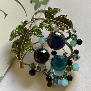 Fruit Bunch Leaf Shaped Hijab Brooch, Abaya Pin Accessories, Multicolor Green Blue Tone Scarf Pin, Vintage Luxury Fashion Accessories