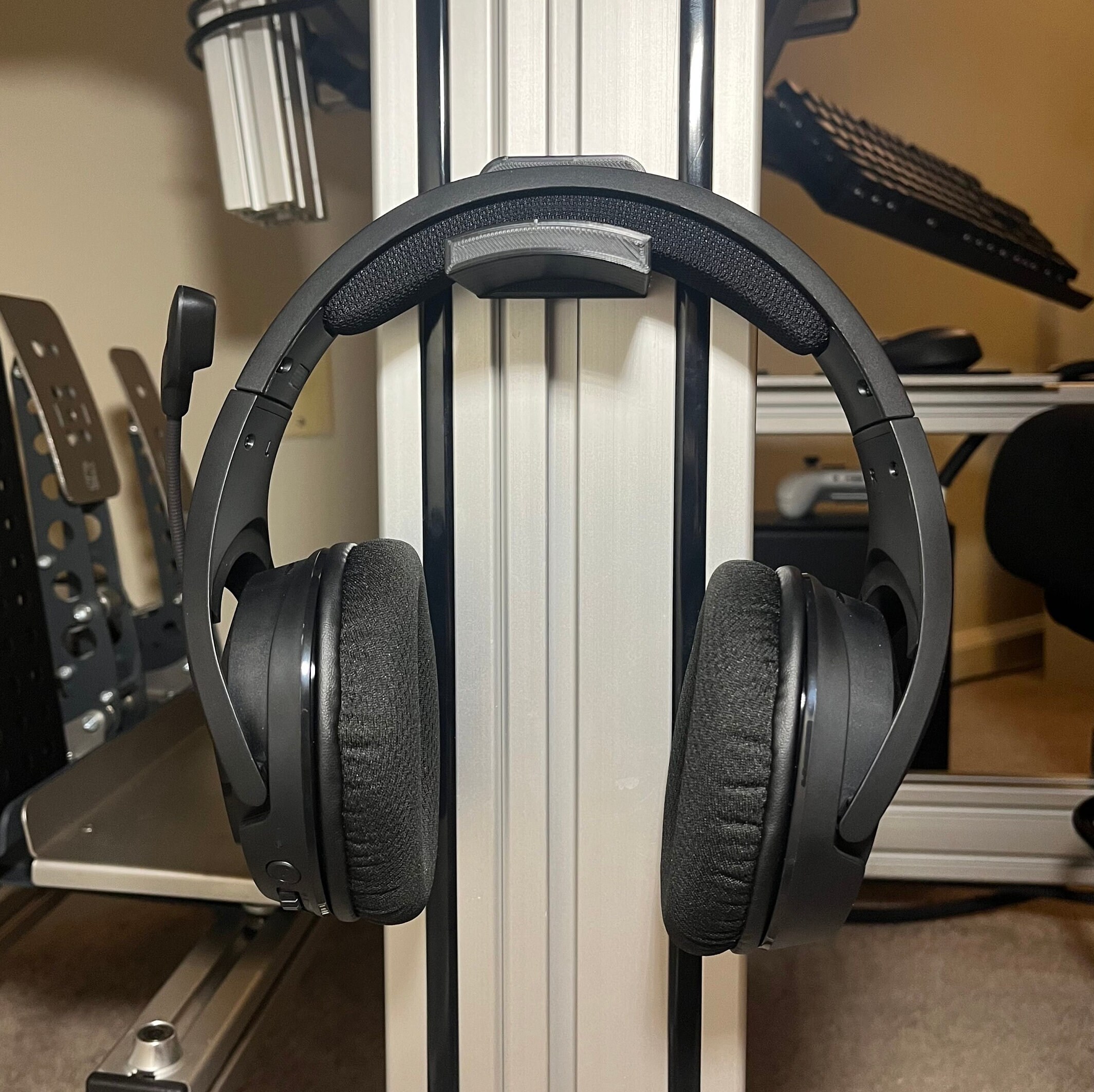 Headphone Hanger Mount for Sim Racing Aluminum Extrusion 8020 Rig - Etsy