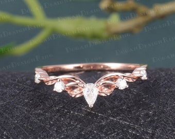Vintage pear shaped curved wedding band Rose gold moissanite wedding band unique diamond stacking matching wedding band Bridal Gift women
