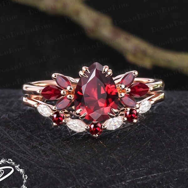 Unique Pear Shaped Ruby Engagement Ring Sets Vintage 14K Rose Gold Promise Ring Art deco red gemstone bridal sets Anniversary gift for women