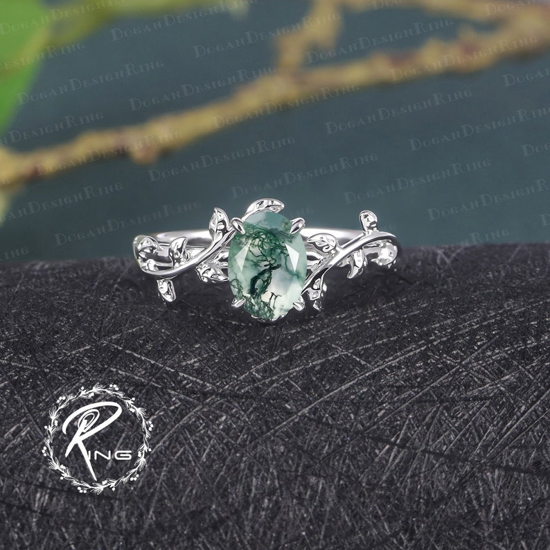 Oval cut Moss Agate Engagement Ring Leaf and vine Engagement Ring White Gold Ring Nature Inspired Alternative Gemstone Promise ring for her zdjęcie 1