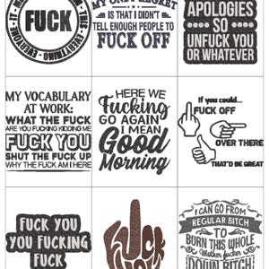 Op de afbeelding: Een verzameling geborduurde patches met godslastering. De patches bevatten zinnen als "FUCK", "FUCK OFF" en "Unfuck You", samen met andere vulgaire uitdrukkingen. De ontwerpen zijn in verschillende lettertypen en stijlen, sommige met handgebaren.
