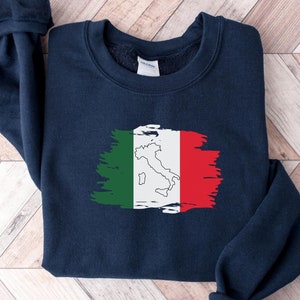 Cute Italy Map Sweatshirt | Italy Crewneck| Unisex Crewneck Sweatshirt | Italy Sweater | Italy Flag | Travel Sweater | Italia Sweatshirt