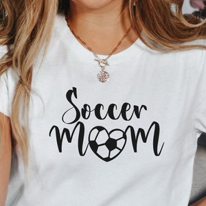Fußball Mom Shirt | Spiel Tag Fußball TShirt | Sport Mom Shirt | Fußball-Liebhaber | Fußball Mama Geschenk | Fußball Mama | Spieltag Shirts | Fußball Trikot