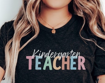 Maglietta carina per insegnante di scuola materna / Magliette del team degli insegnanti / Maglietta per insegnante di ritorno a scuola / Regalo per insegnante di scuola materna / Regalo per insegnanti