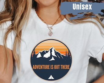 Abenteuer ist draußen Shirt | Camping Shirt | Wander-Shirt | Natur Shirt | Camping Geschenk | Wald-Shirt | Backpacking Berge T-Shirt