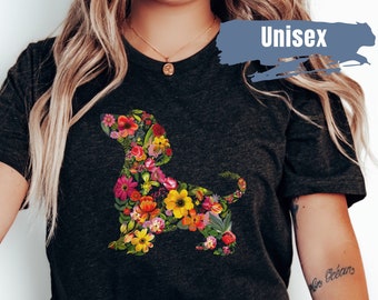 Cute Dachshund Flower Shirt | Floral Dachshund TShirt | Dog Lover Shirt | Dog Mom T Shirt | Dachshund Mama Floral Tee | Wiener Dog T-Shirt