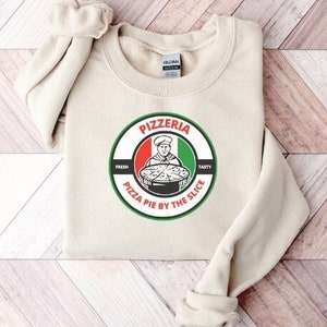 Cute Italian Pizza Sweatshirt | Gift For Travelers | Italy Lover | Pizza Lovers | Sweatshirt For Women Trendy | Italian Graphic Sweatshirt