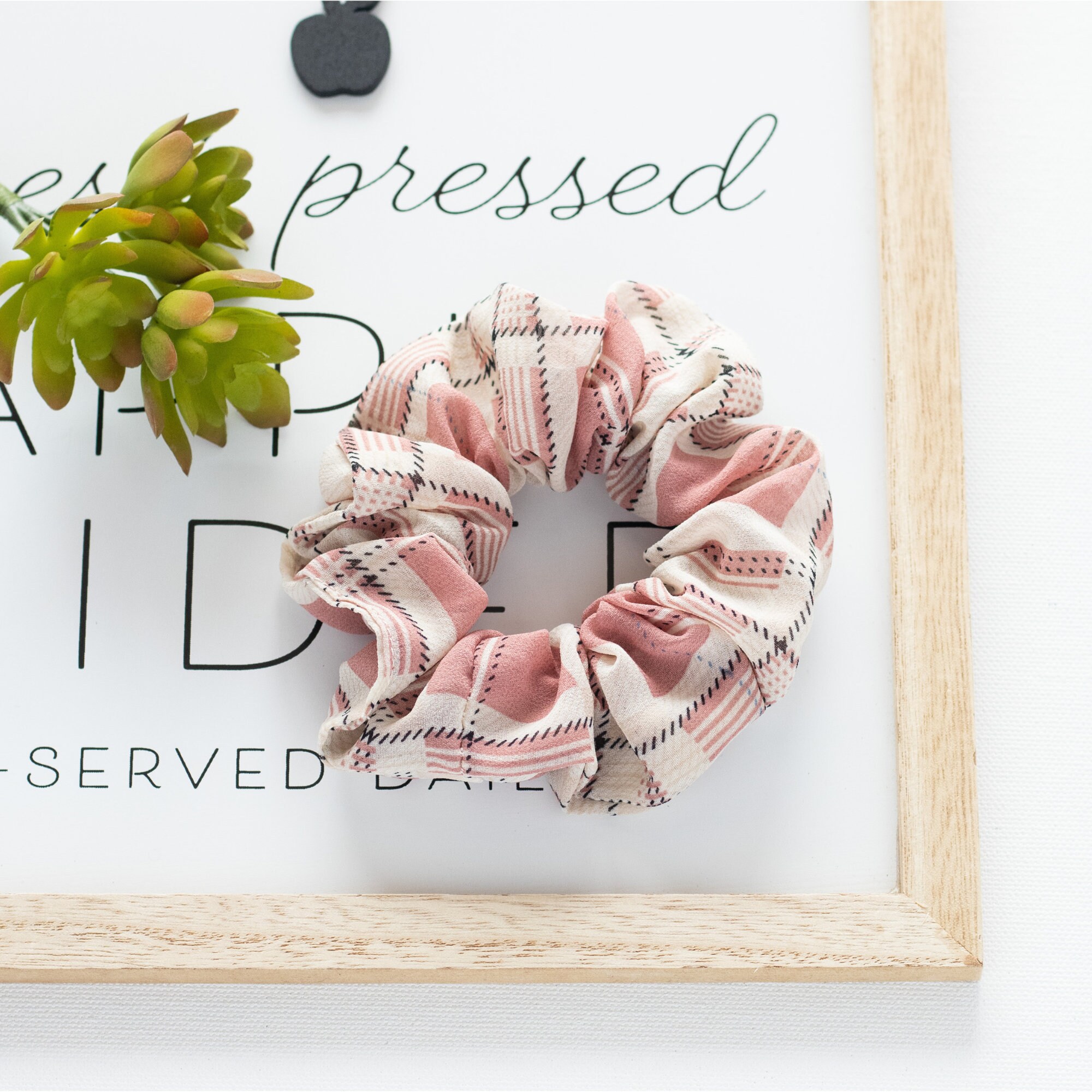 Classic Plaid Scrunchie Stylish Hair Accessory for Any Occasion 7 ...