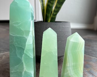 Pistachio Calcite Towers